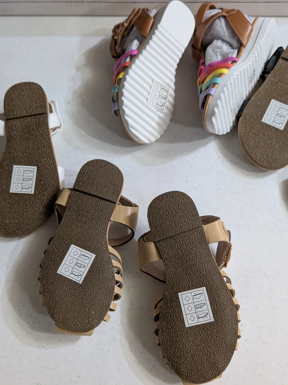 Four Pair Todler Girls Size 9  Fabkids